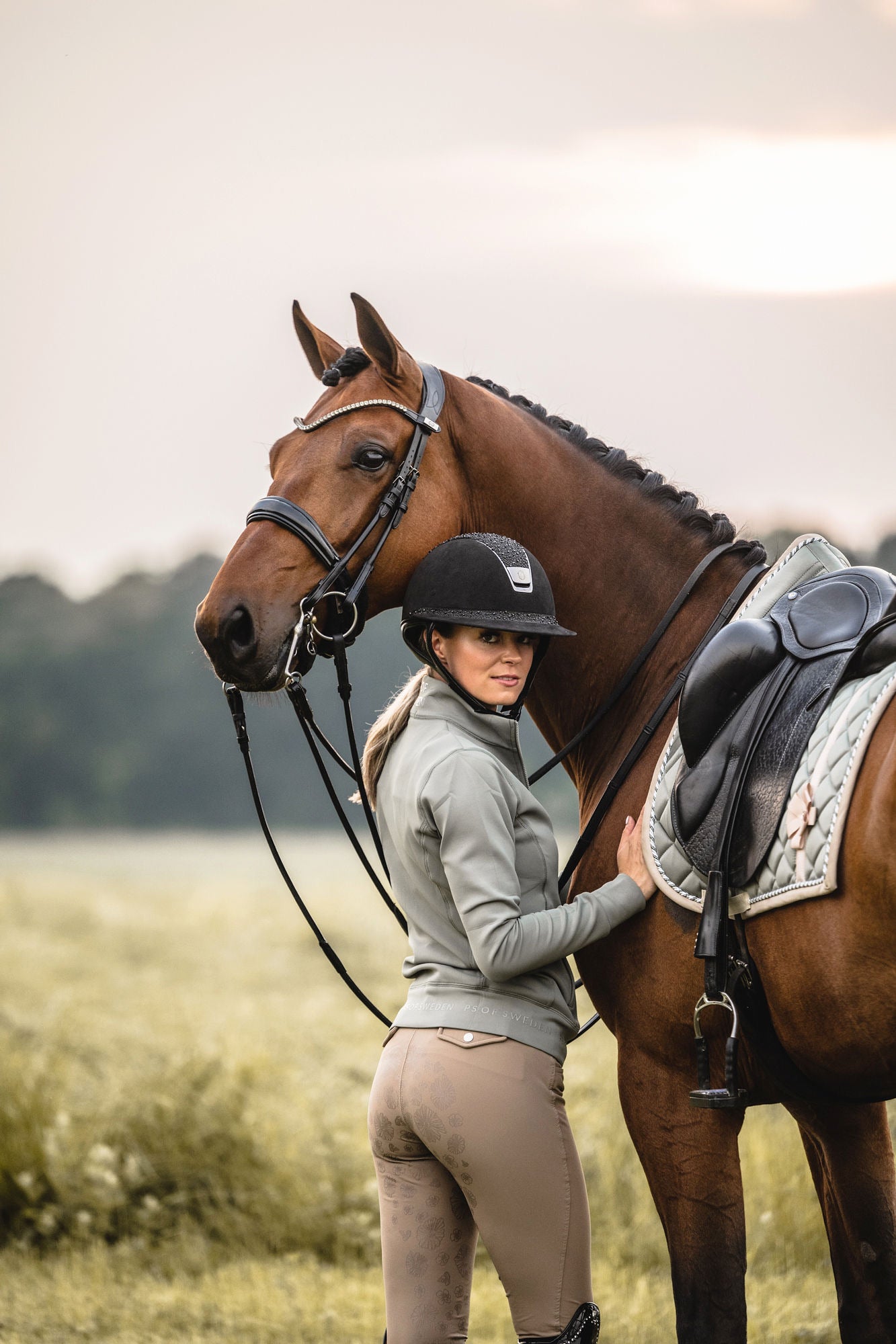 Sweater FAITH, THYME