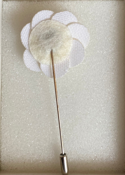 OTAA white Velvet Lapel